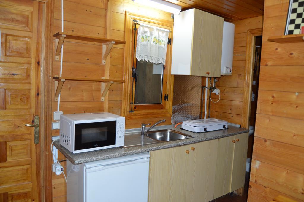 Cabanas Camping Sierra De Penascosa Екстериор снимка