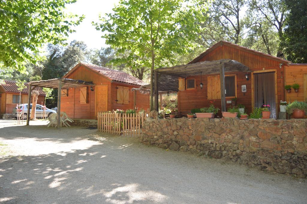 Cabanas Camping Sierra De Penascosa Екстериор снимка