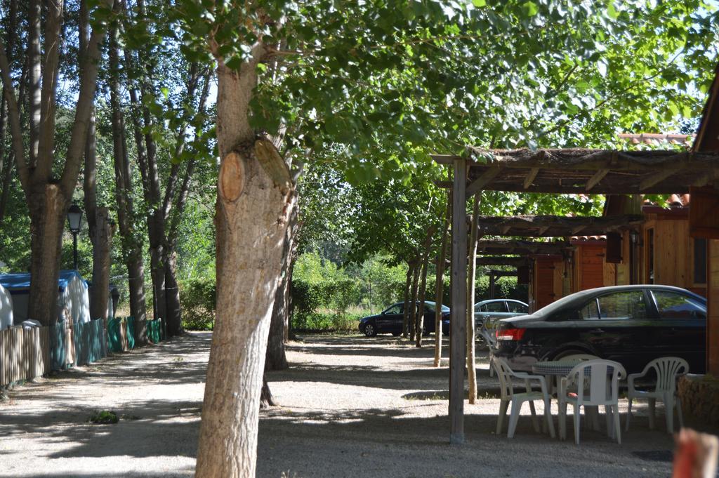Cabanas Camping Sierra De Penascosa Екстериор снимка
