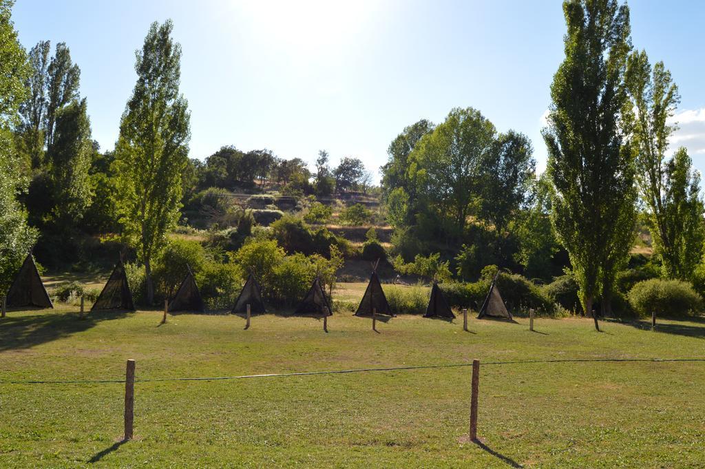 Cabanas Camping Sierra De Penascosa Екстериор снимка
